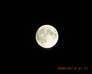 moon20061006-2.jpg