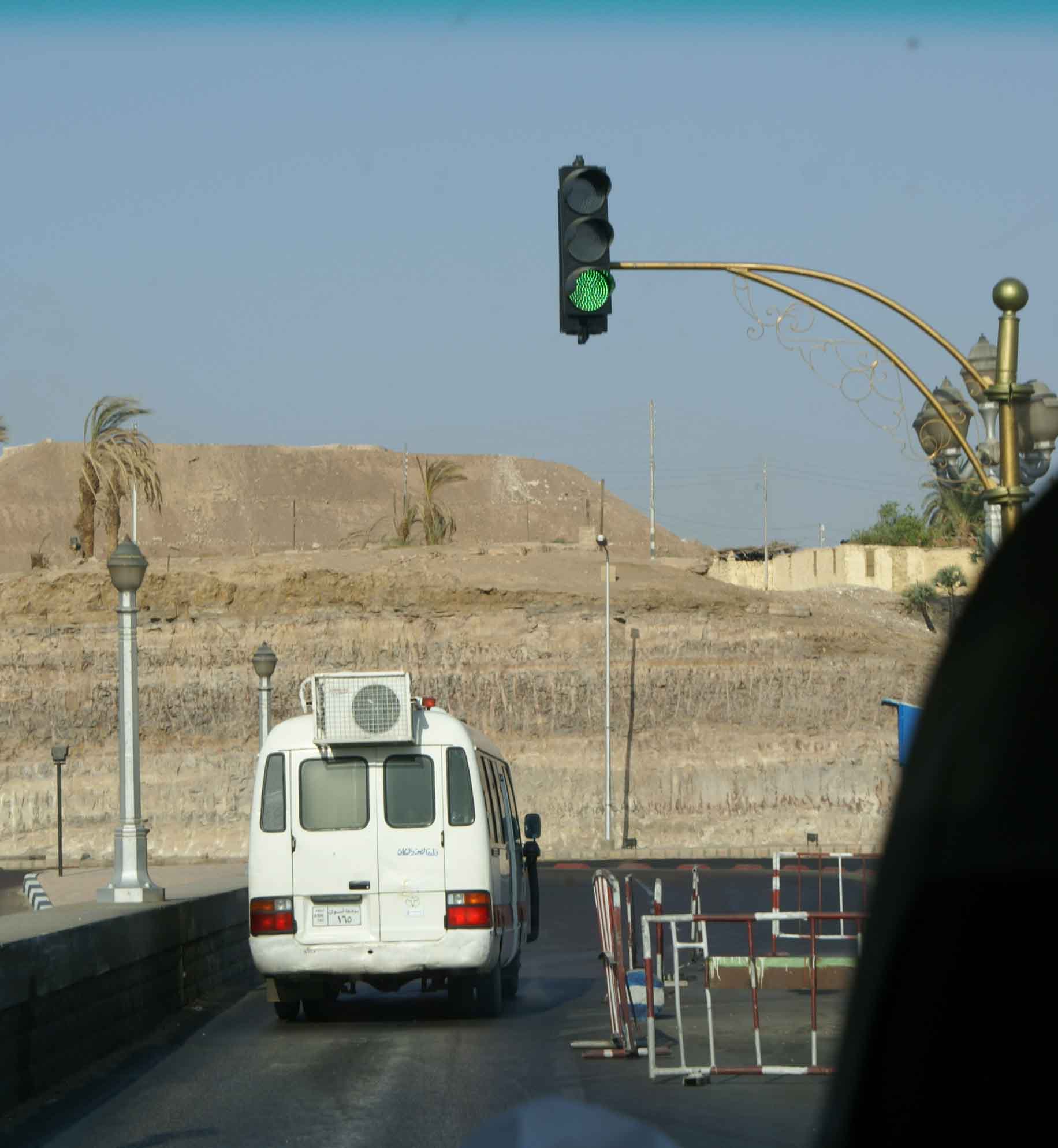 埃及的空调车.jpg