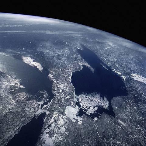 世界最大的淡水湖--苏必利尔湖.jpg