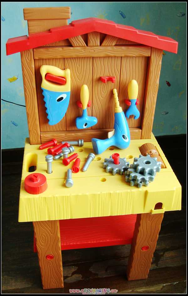 smoby tools table.jpg