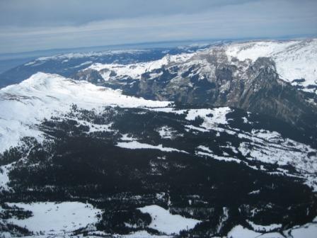 瑞士阿尔比斯山雪景2.JPG