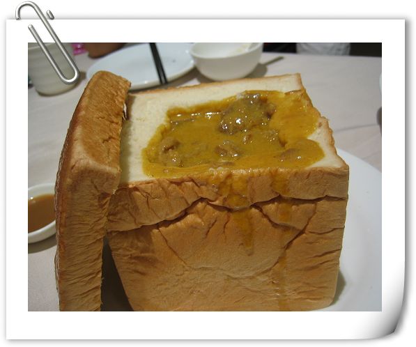 咖喱牛腩面包.jpg