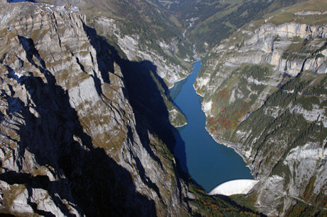 萨多纳环形地质结构(瑞士).jpg