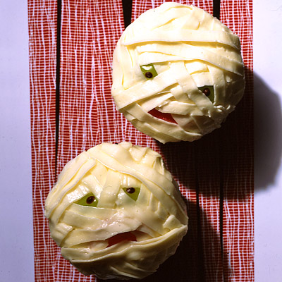 mummies-cupcakes-400.jpg