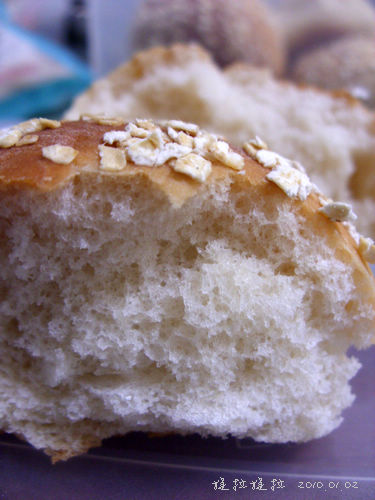 燕麦全麦面包1-1.jpg