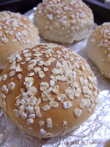 燕麦全麦面包2-1.jpg