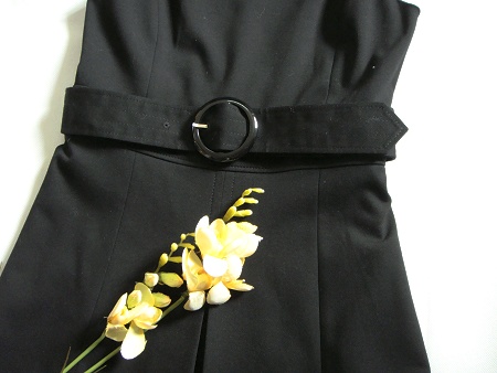 黑色修身马夹裙4.jpg