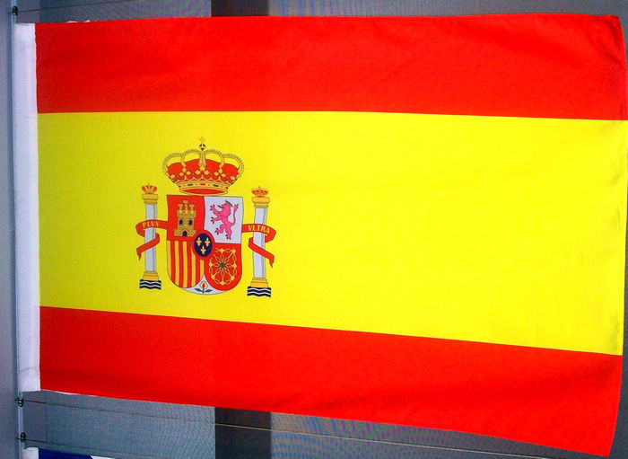 西班牙无敌舰队军旗--酷似西班牙国旗.jpg