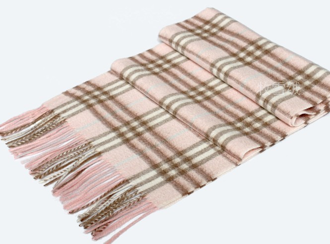 粉色格子围巾.JPG