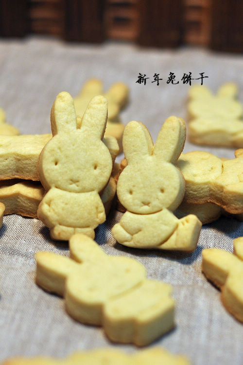 新年兔饼干.jpg
