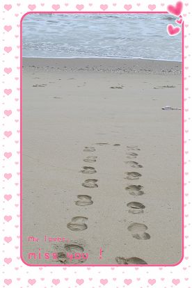 沙滩上的脚印.jpg