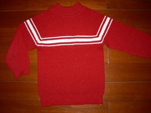 红色毛衣,八成新,衣长48CM,袖长45CM(从领量起),20元转.JPG