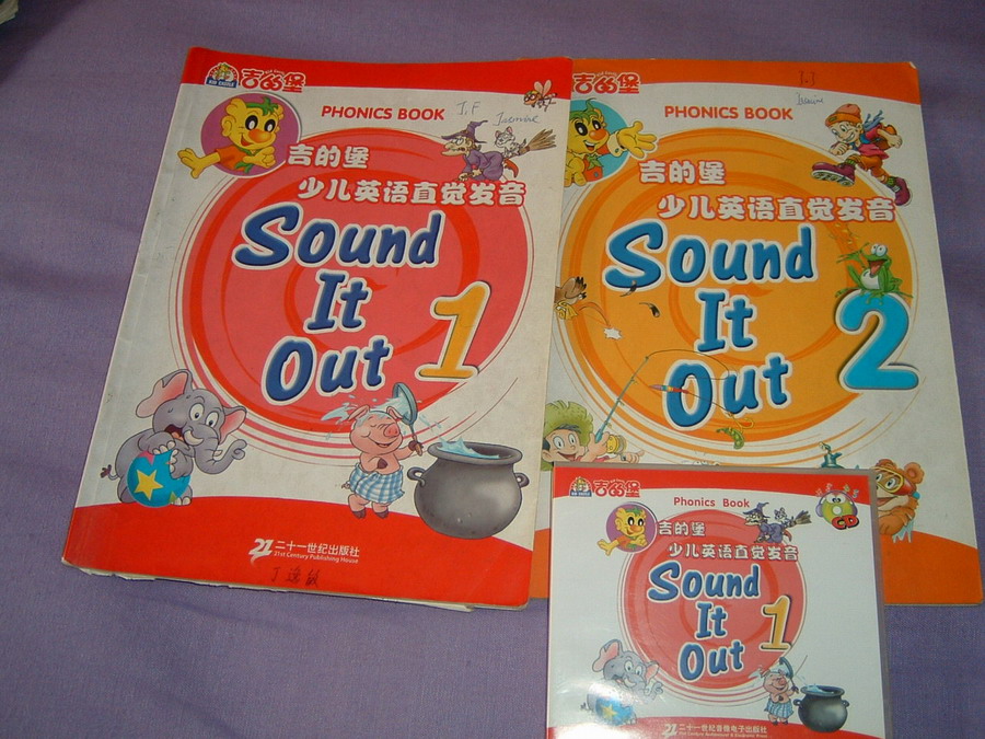 SOUND IT OUT 1-2(2书+2CD)  50元（原价65X2）.JPG