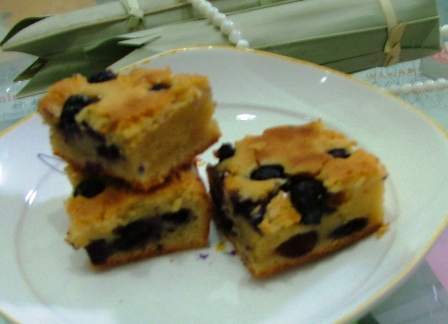 糯米粉蓝莓蛋糕2.JPG